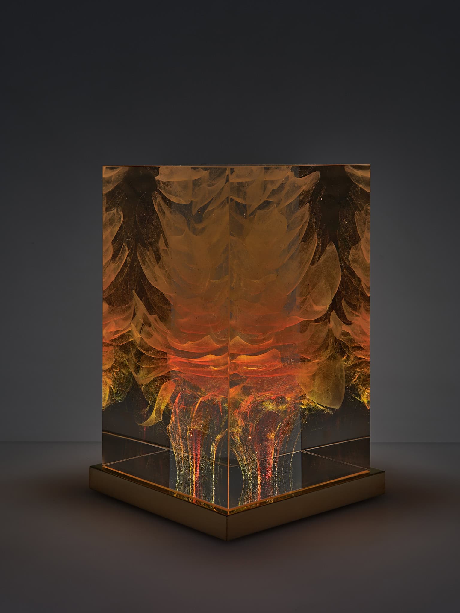 1.5QH 15 – kiln-cast Czech optical glass with integrated LED lighting, Christian Schneider-Moll, Berlin-based artist